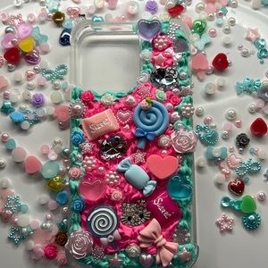 Hello kitty Decoden iPhone case fits iPhone pro max 12,13,14